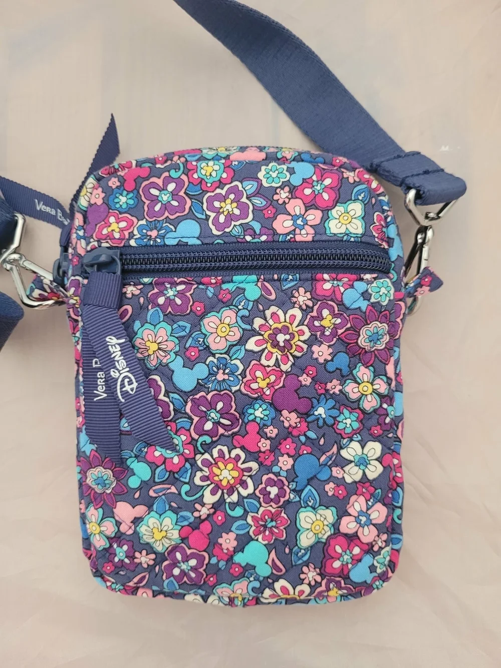 Disney Vera Bradley cross body/ belt bag. - Picture 2 of 12